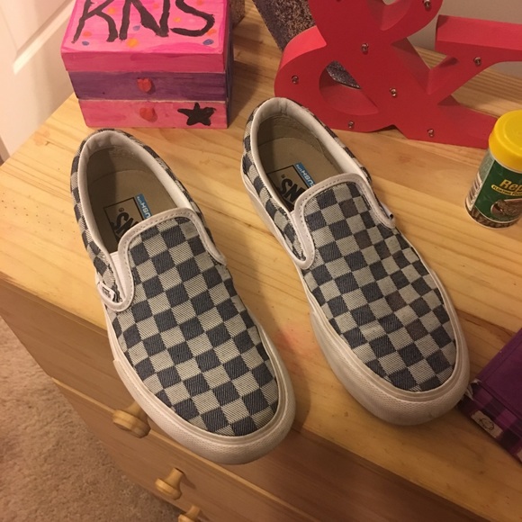 platform vans girls